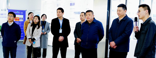 ?省政協(xié)副秘書(shū)長(zhǎng)，省工商聯(lián)黨組成員、副主席施廣勇一行蒞臨中水三立調(diào)研指導(dǎo)